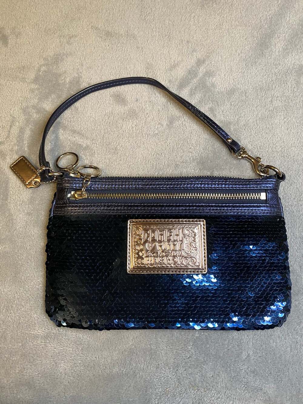 Coach Wristlet Navy Sequin Large Glam Party Y2K Style Pre-owned - Flawed